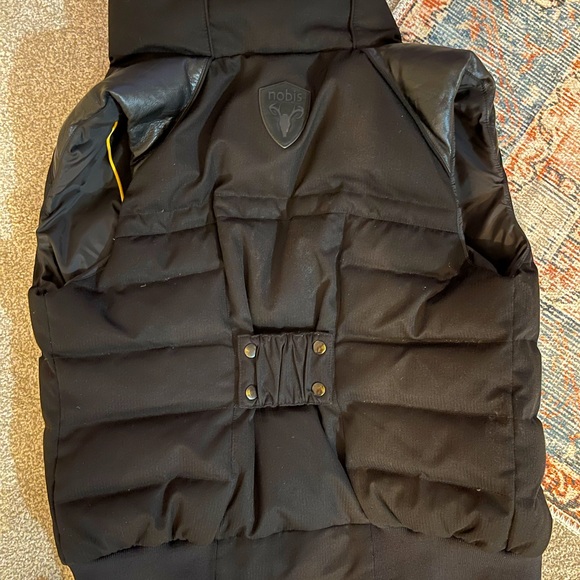 Nobis Woman’s Vest - Picture 1 of 3